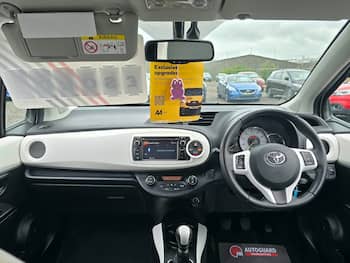 Used Toyota Yaris 2014 for sale - 79673575: Photo