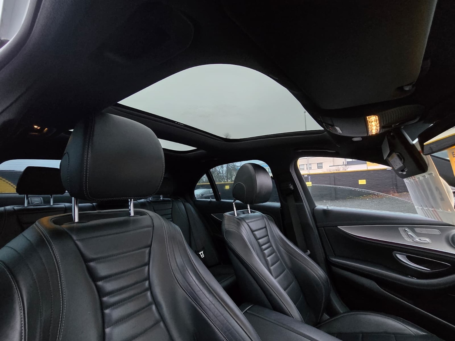 Used Mercedes-Benz E Class 2016 for sale - 77717844: Photo 15