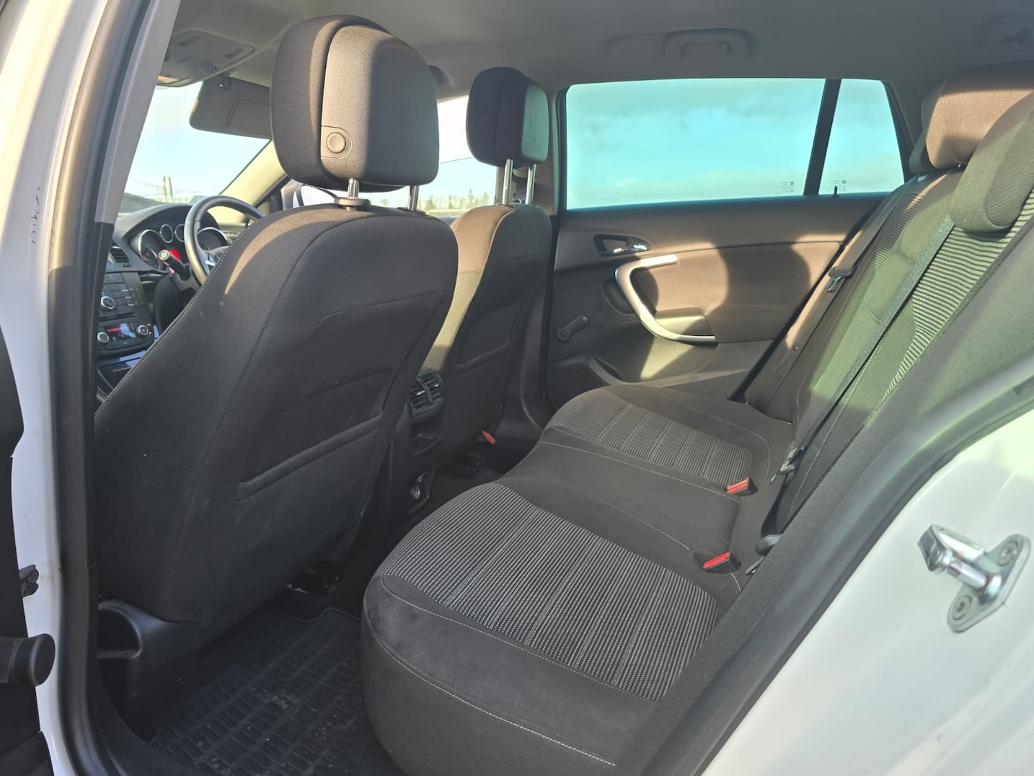 Used Vauxhall Insignia 2013 for sale - 77353818: Photo 8