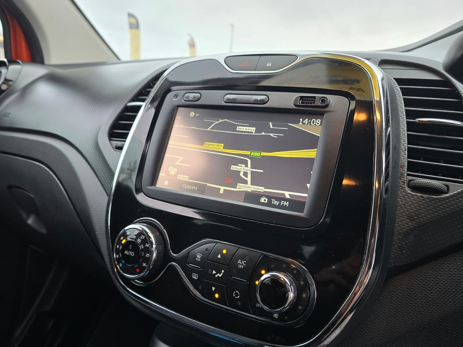 Used Renault Captur 2016 for sale - 76556721: Photo 10