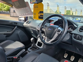 Used Ford Fiesta 2010 for sale - 79515610: Photo