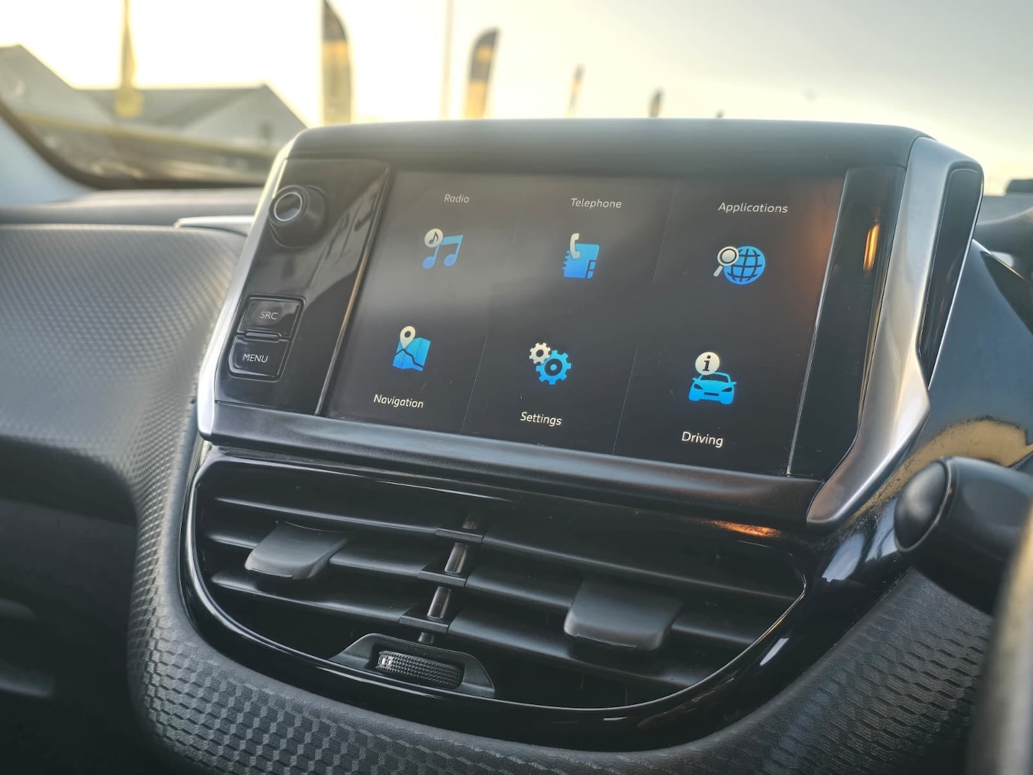 Used Peugeot 2008 2017 for sale - 77210334: Photo 10