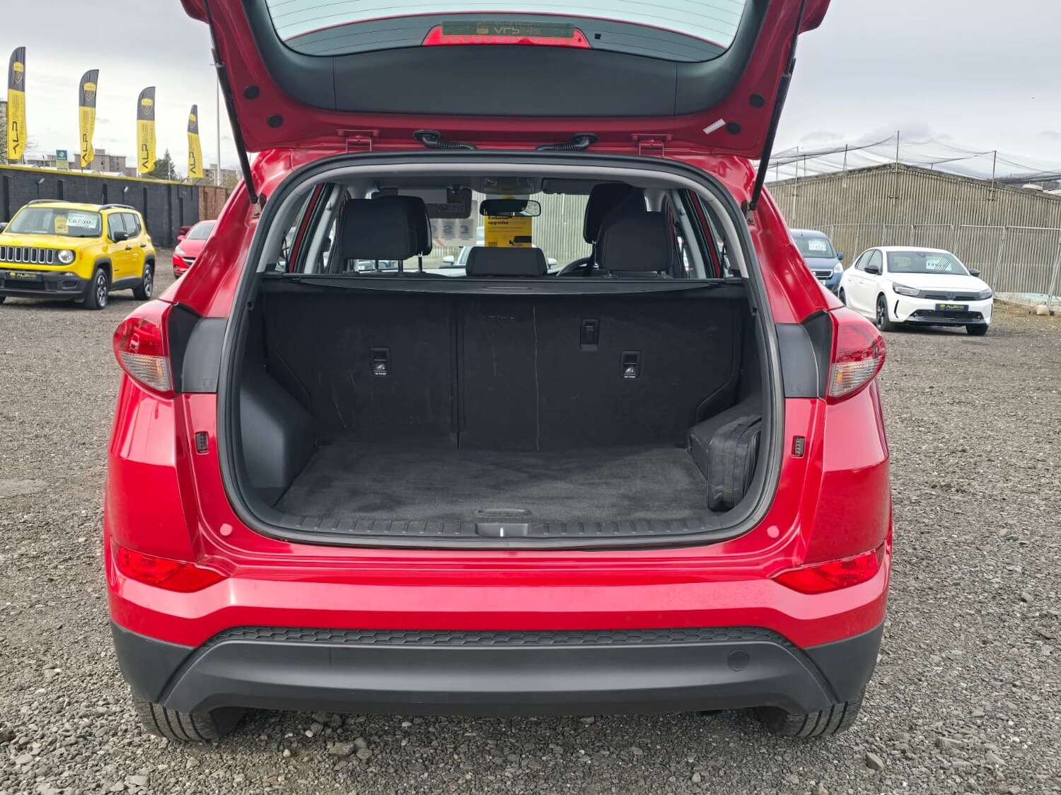 Used Hyundai TUCSON 2018 for sale - 78180124: Photo 11