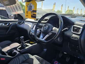 Used Nissan Qashqai 2017 for sale - 74659728: Photo