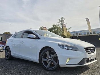 Used Volvo V40 2013 for sale - 75997072: Photo