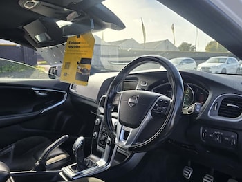 Used Volvo V40 2013 for sale - 75997072: Photo