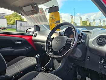 Used Peugeot 108 2017 for sale - 79787381: Photo