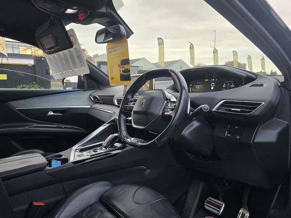 Used Peugeot 3008 2017 for sale - 76299138: Photo 4