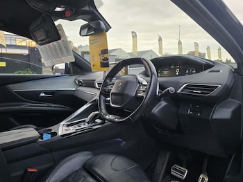 Used Peugeot 3008 2017 for sale - 76299138: Photo 4
