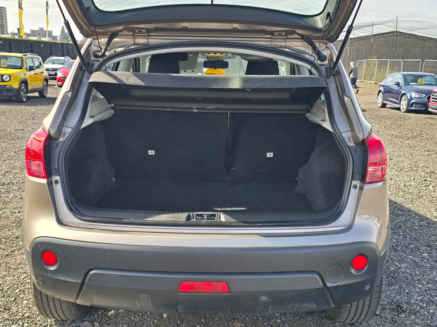 Used Nissan Qashqai 2008 for sale - 78150994: Photo 9