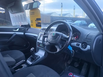 Used Skoda Octavia 2011 for sale - 77225484: Photo