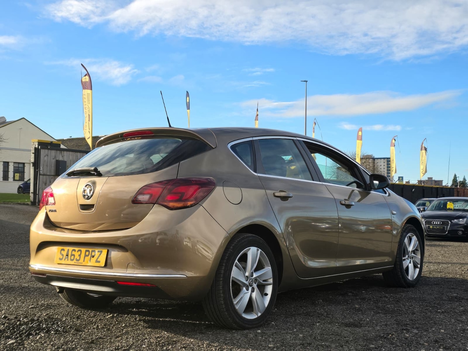 Used Vauxhall Astra 2013 for sale - 76637853: Photo 6