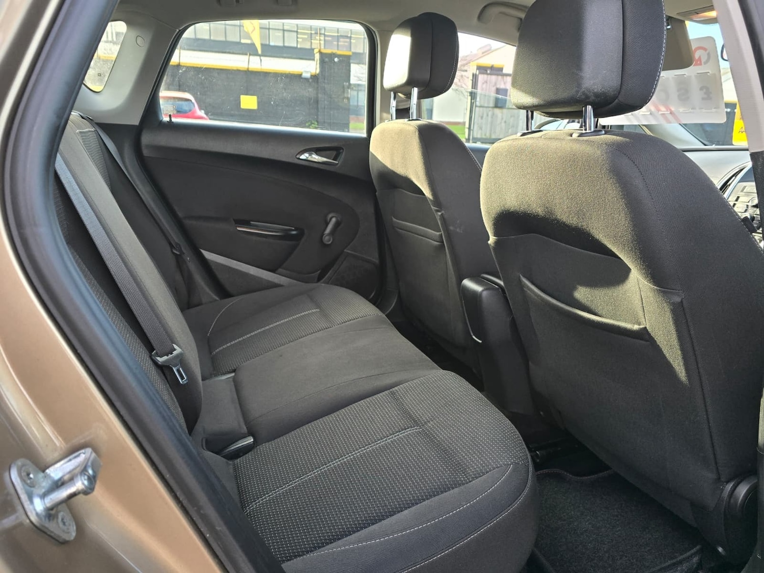 Used Vauxhall Astra 2013 for sale - 76637853: Photo 9