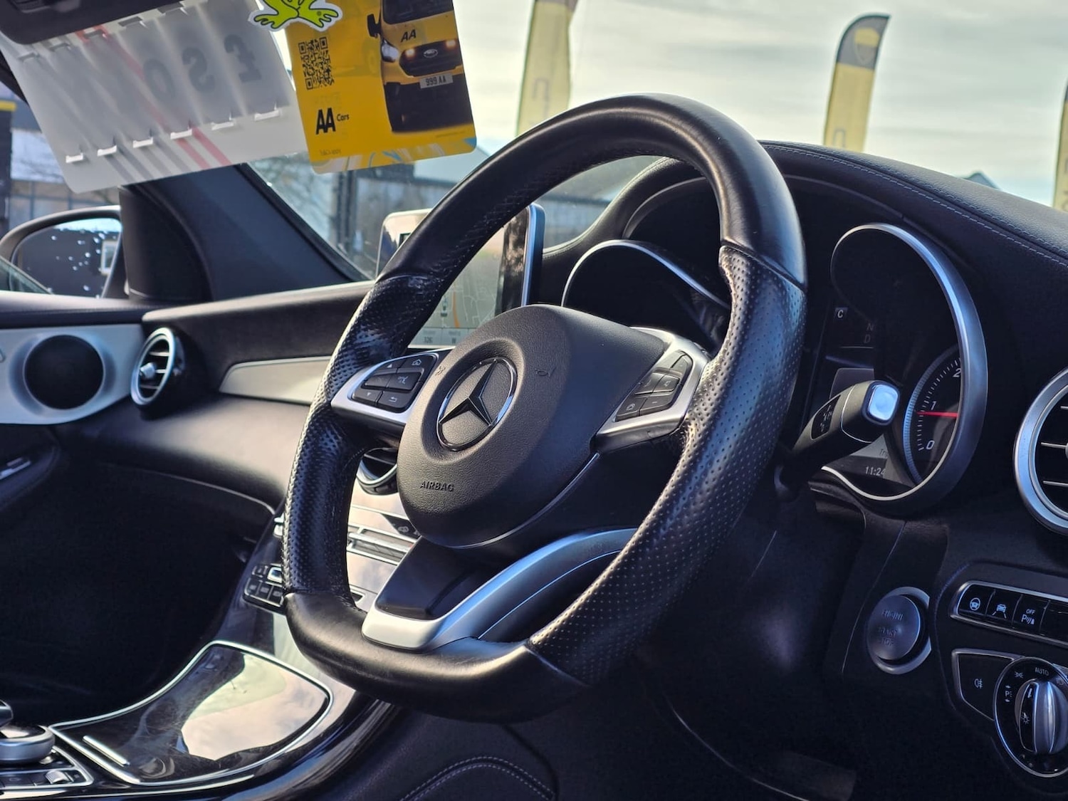 Used Mercedes-Benz GLC 2015 for sale - 76506092: Photo 12