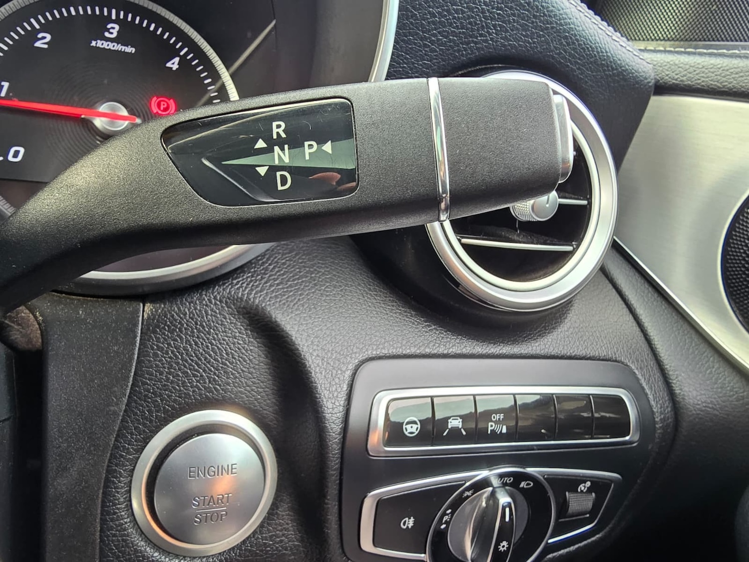 Used Mercedes-Benz GLC 2015 for sale - 76506092: Photo 14