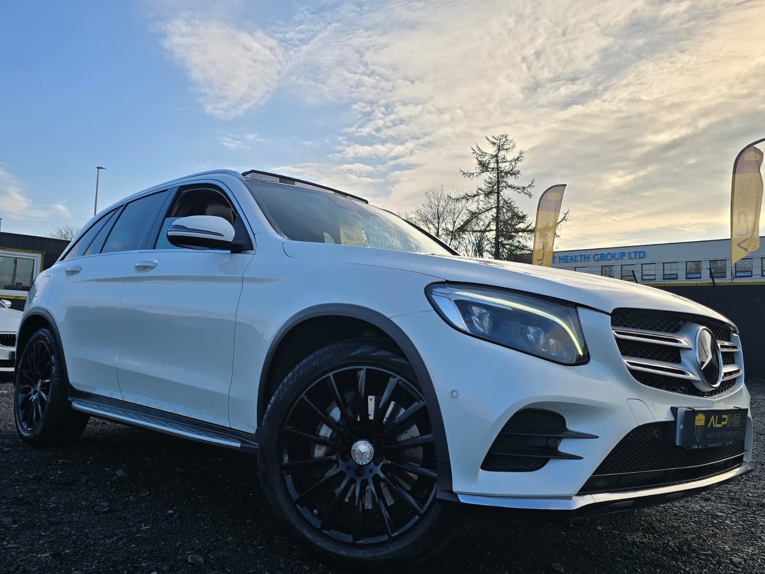 Used Mercedes-Benz GLC 2015 for sale - 76506092: Photo 3