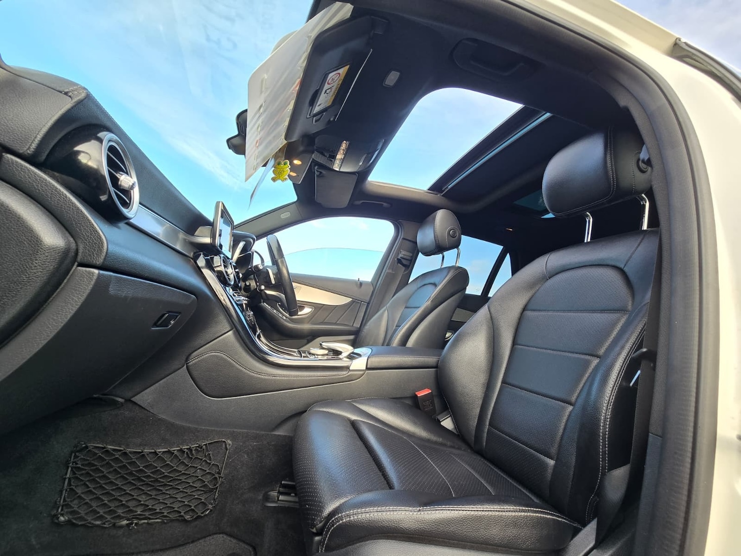 Used Mercedes-Benz GLC 2015 for sale - 76506092: Photo 8