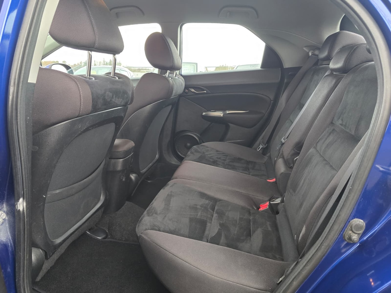 Used Honda Civic 2011 for sale - 76906145: Photo 9