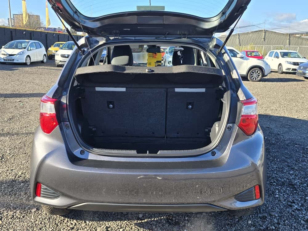 Used Toyota Yaris 2018 for sale - 76340858: Photo 16