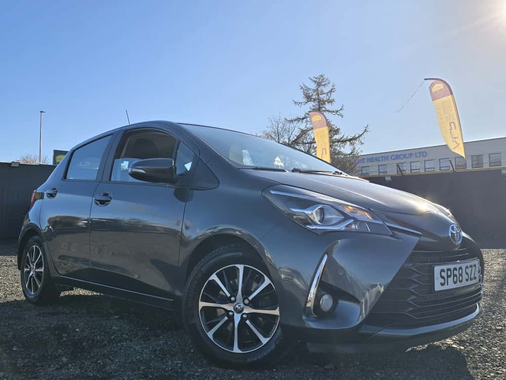 Used Toyota Yaris 2018 for sale - 76340858: Photo 3