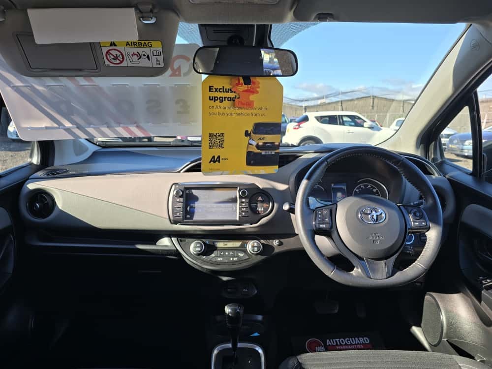 Used Toyota Yaris 2018 for sale - 76340858: Photo 5