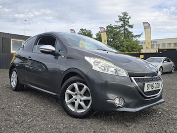 Used Peugeot 208 2015 for sale - 75216323: Photo