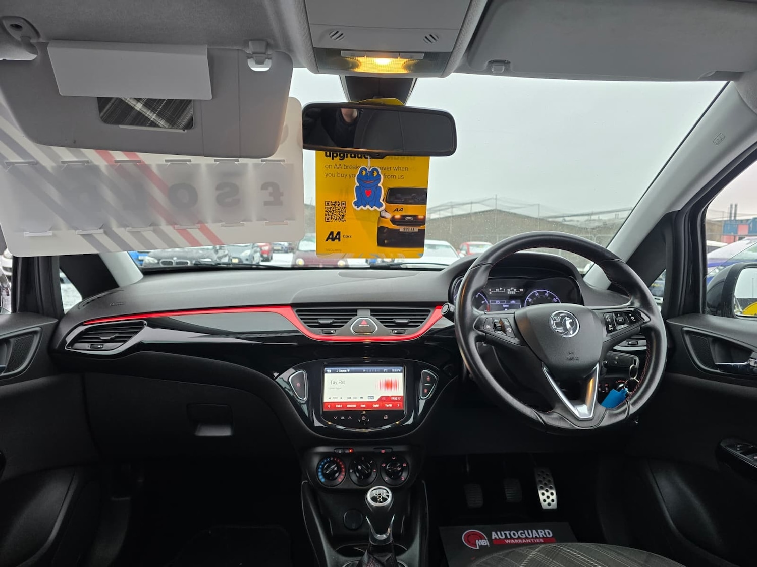 Used Vauxhall Corsa 2015 for sale - 77116160: Photo 5