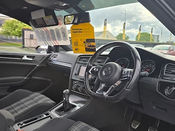Used Volkswagen Golf 2016 for sale - 78618371: Photo