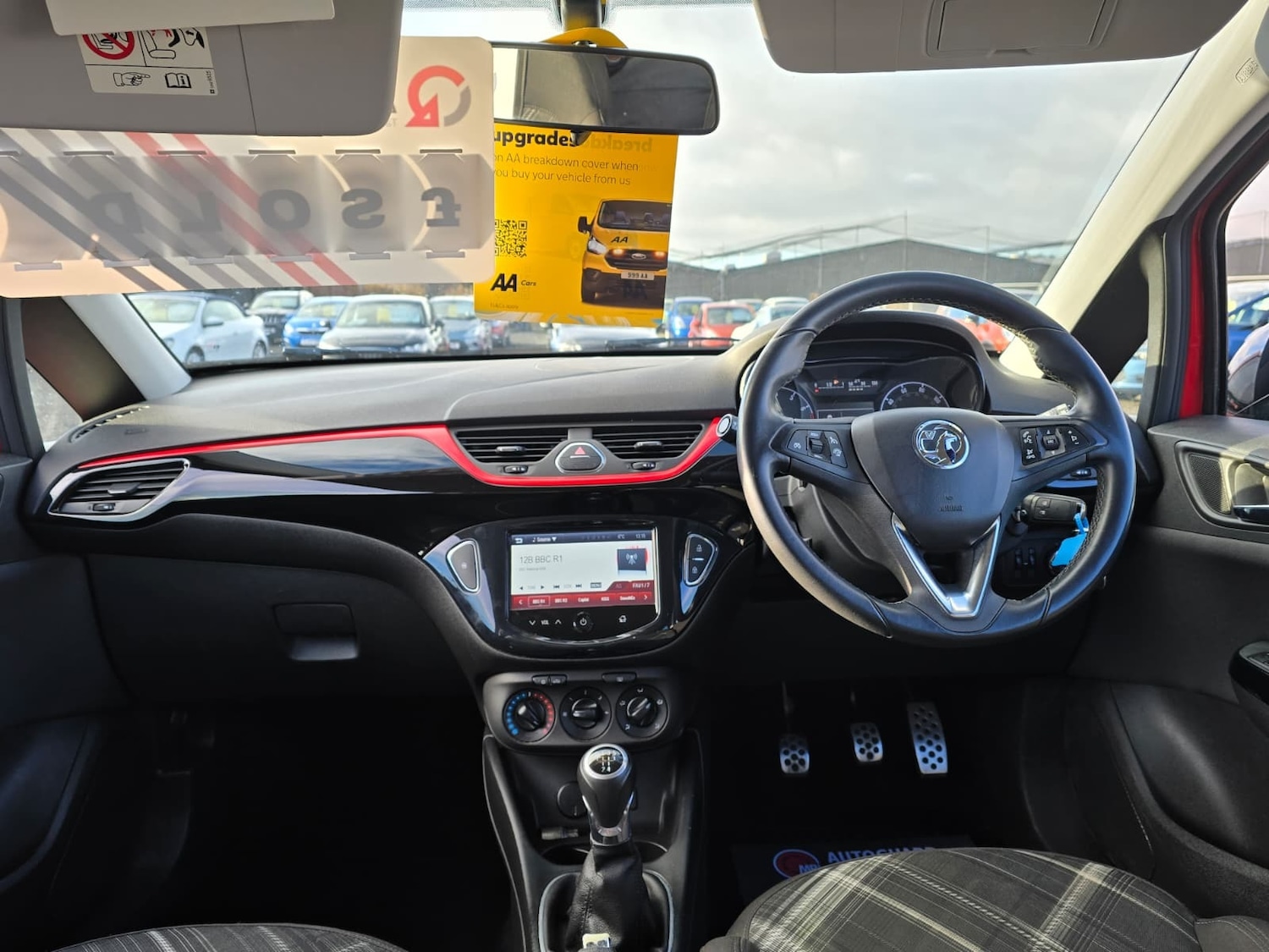 Used Vauxhall Corsa 2015 for sale - 76638920: Photo 5