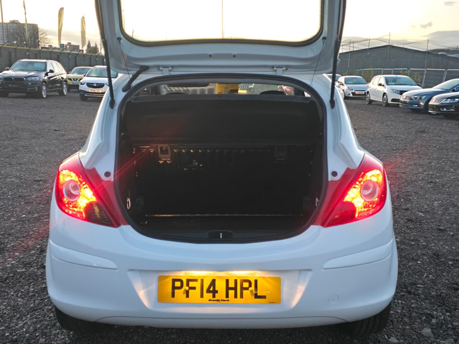Used Vauxhall Corsa 2014 for sale - 76438287: Photo 13