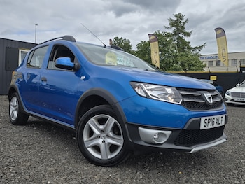 Used Dacia Sandero Stepway 2016 for sale - 75158101: Photo
