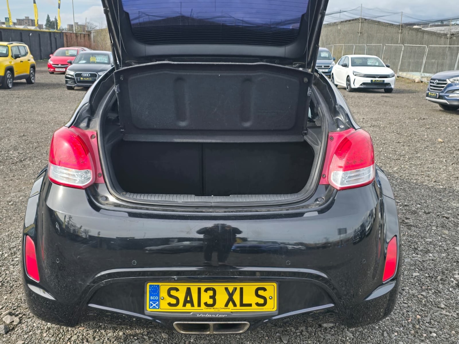 Used Hyundai Veloster 2013 for sale - 77980287: Photo 15