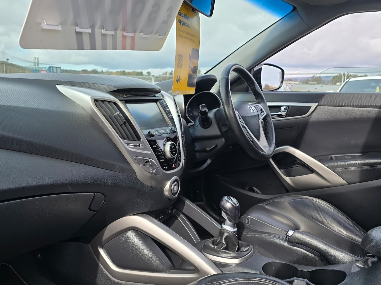 Used Hyundai Veloster 2013 for sale - 77980287: Photo 17