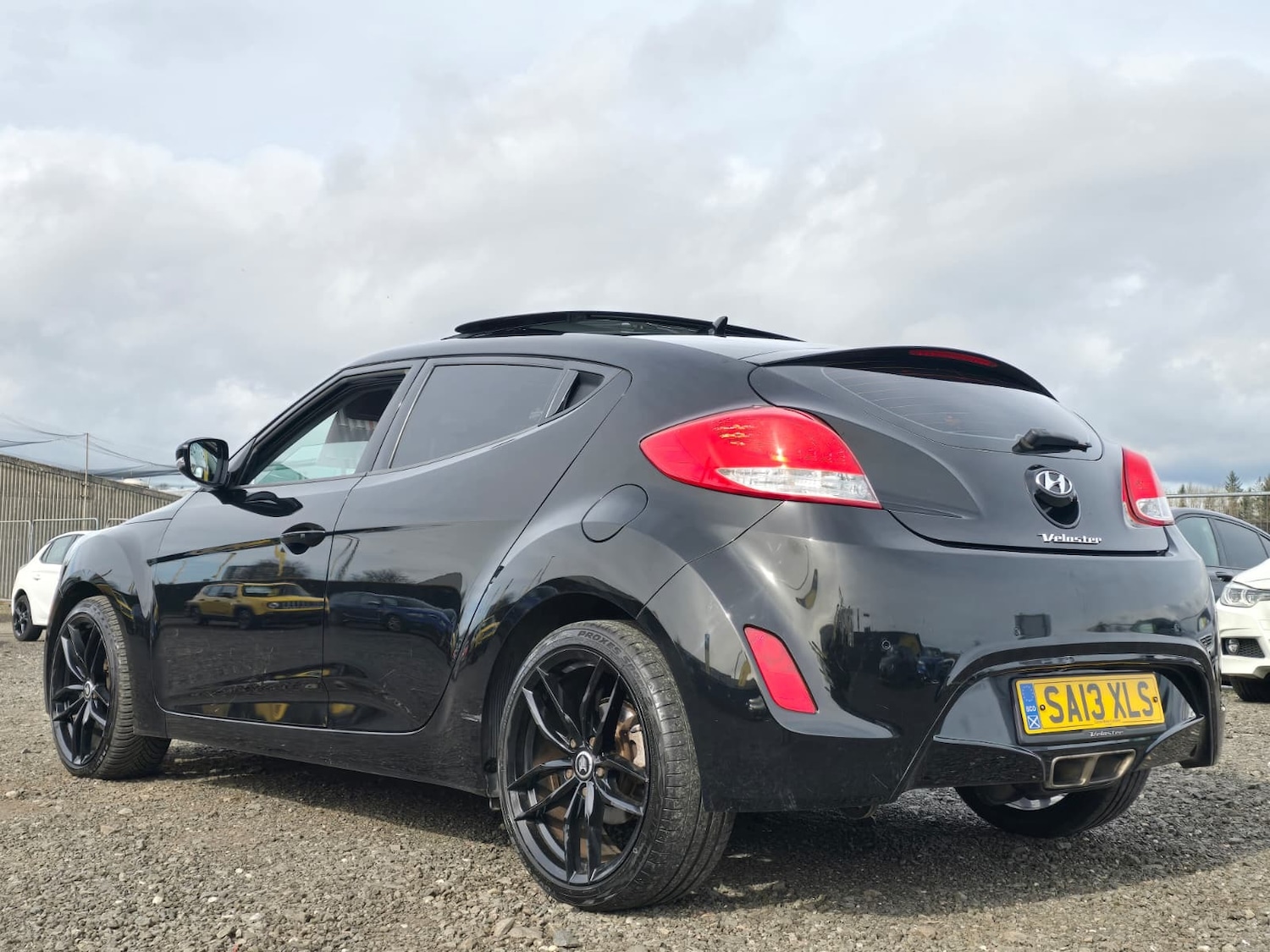 Used Hyundai Veloster 2013 for sale - 77980287: Photo 6