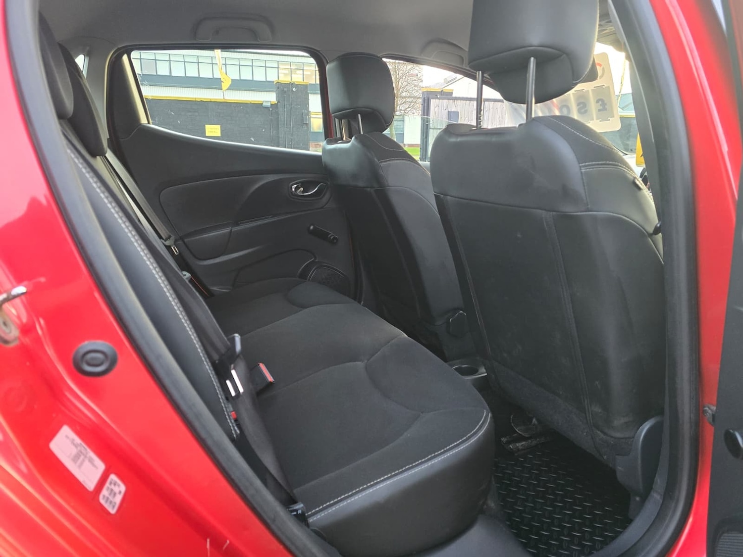 Used Renault Clio 2014 for sale - 77649980: Photo 9