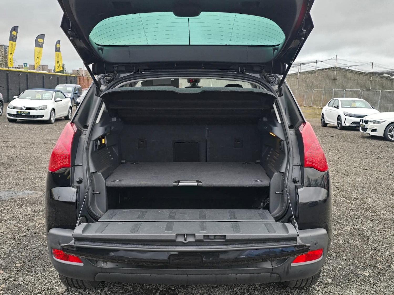 Used Peugeot 3008 2012 for sale - 77980207: Photo 11