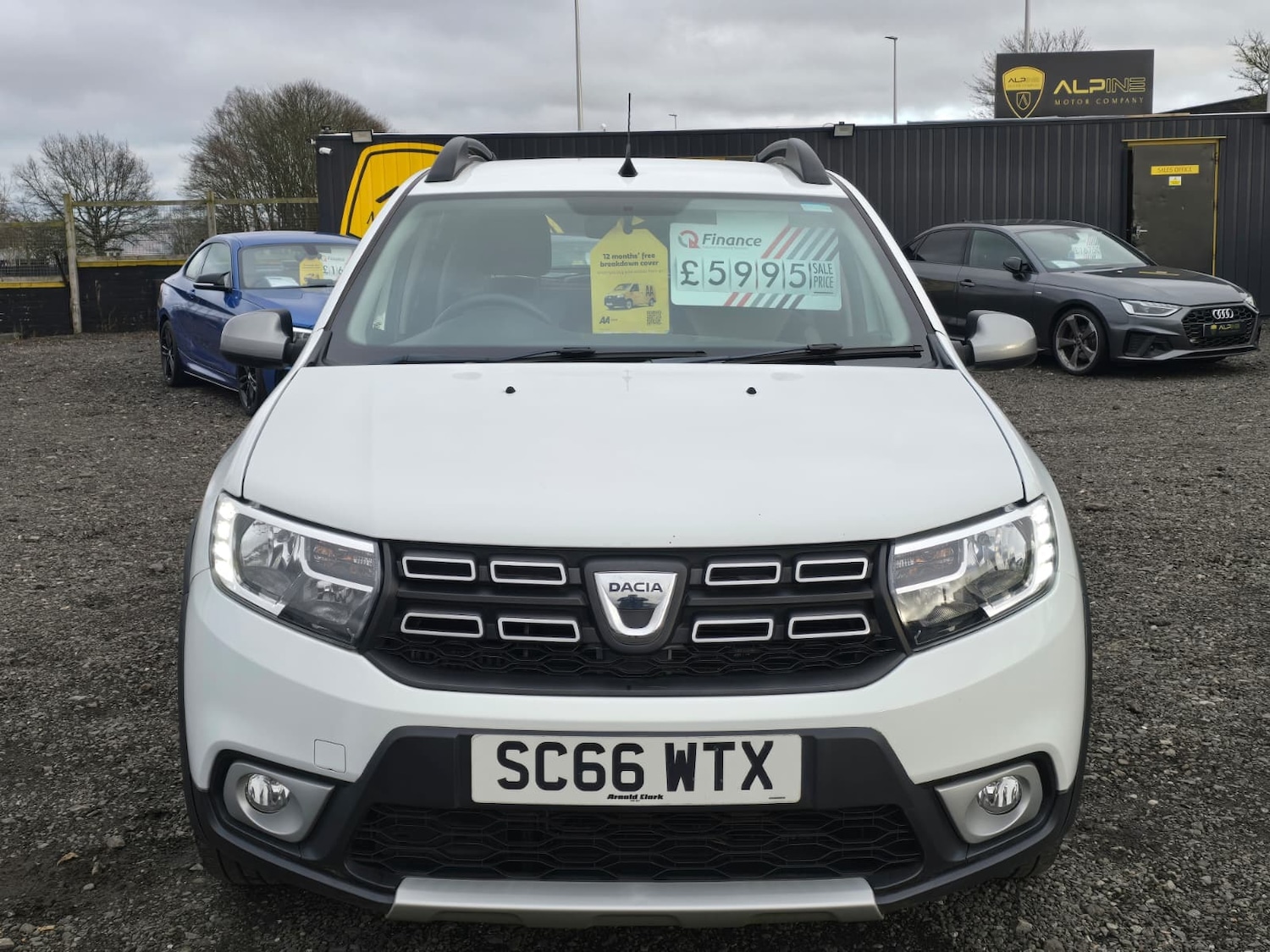 Used Dacia Sandero Stepway 2016 for sale - 77678922: Photo 10