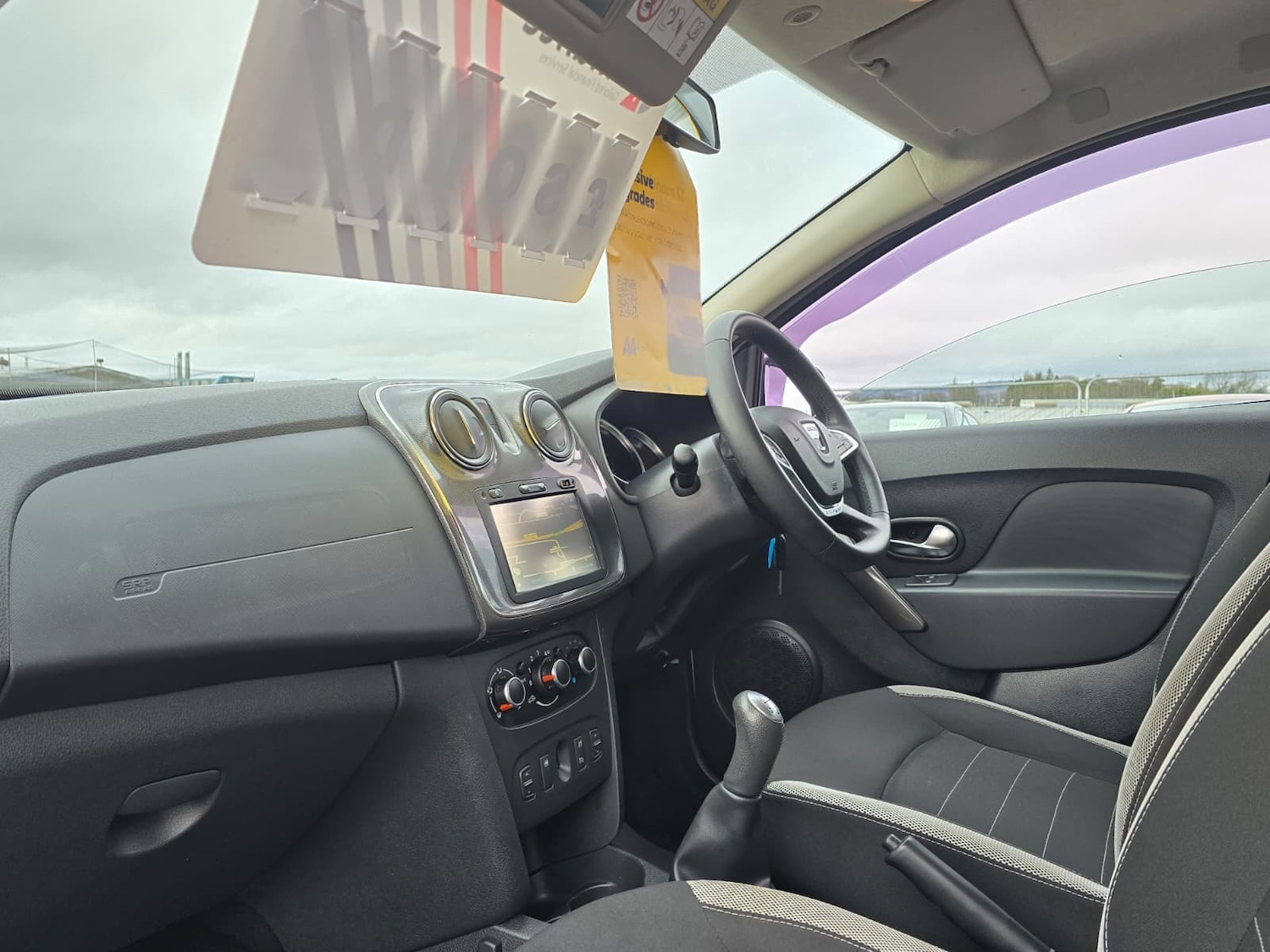 Used Dacia Sandero Stepway 2016 for sale - 77678922: Photo 15