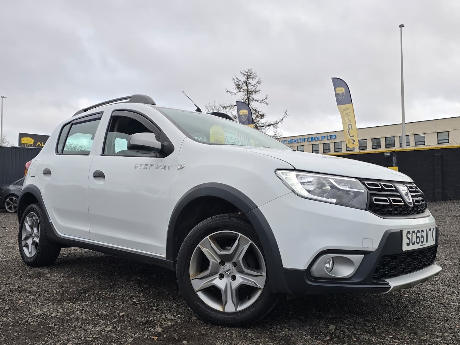 Used Dacia Sandero Stepway 2016 for sale - 77678922: Photo 3