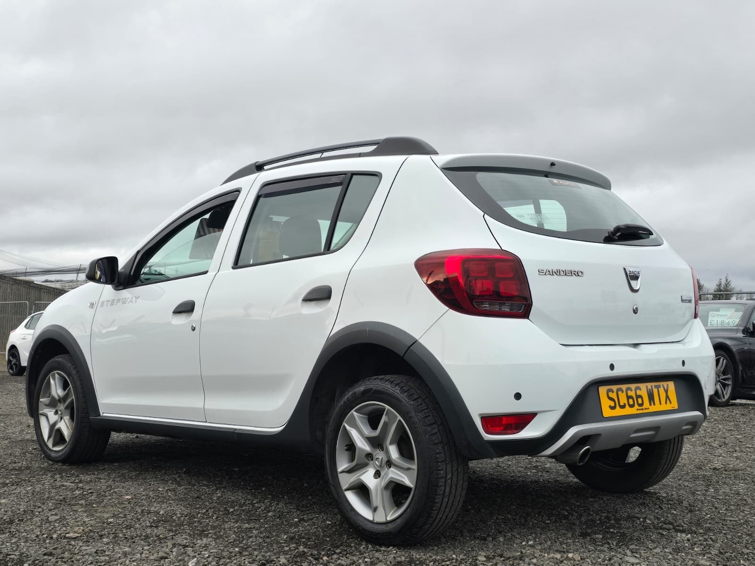 Used Dacia Sandero Stepway 2016 for sale - 77678922: Photo 7