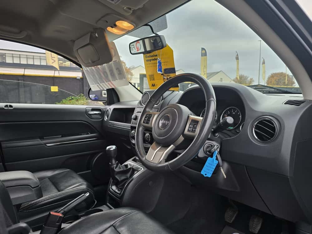 Used Jeep Compass 2012 for sale - 76273101: Photo 5