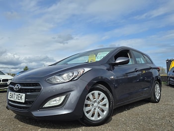 Used Hyundai i30 2017 for sale - 78756247: Photo