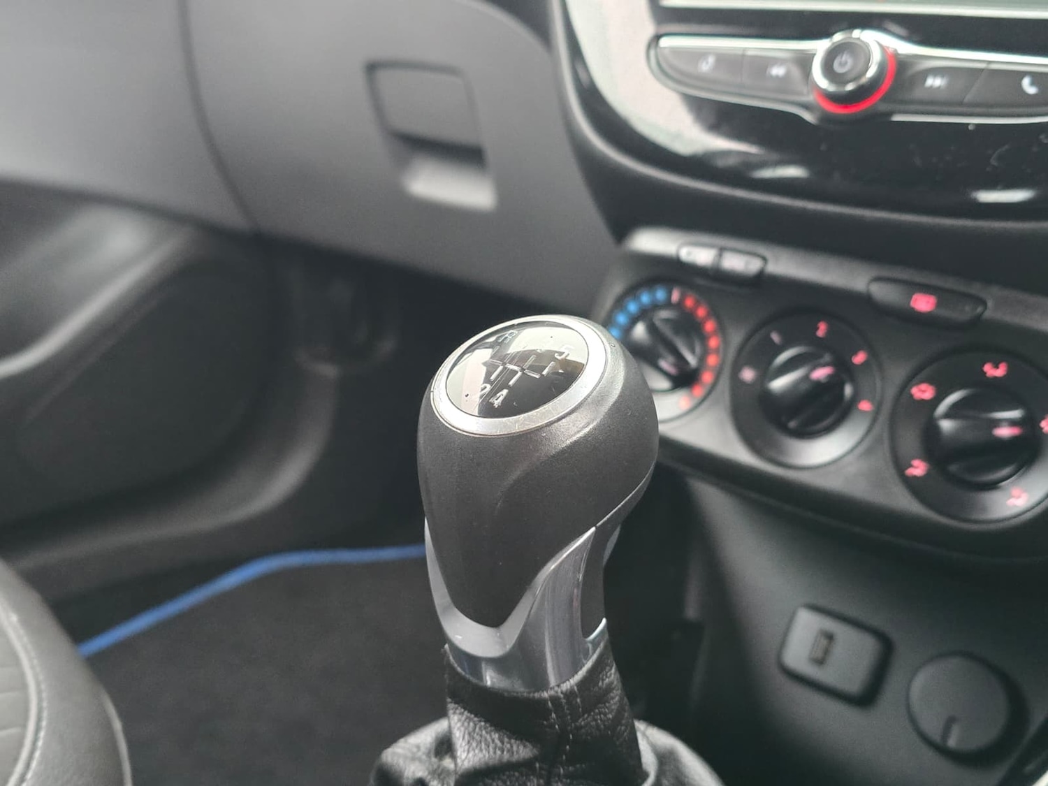 Used Vauxhall Corsa 2018 for sale - 76565621: Photo 14