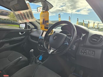 Used Renault Clio 2015 for sale - 78553919: Photo