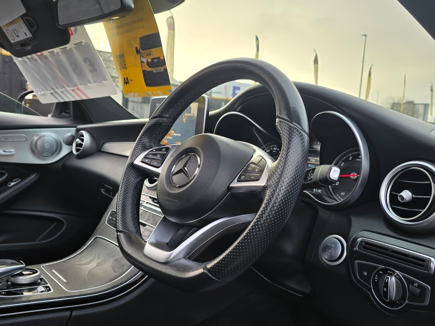 Used Mercedes-Benz C Class 2016 for sale - 76567870: Photo 12