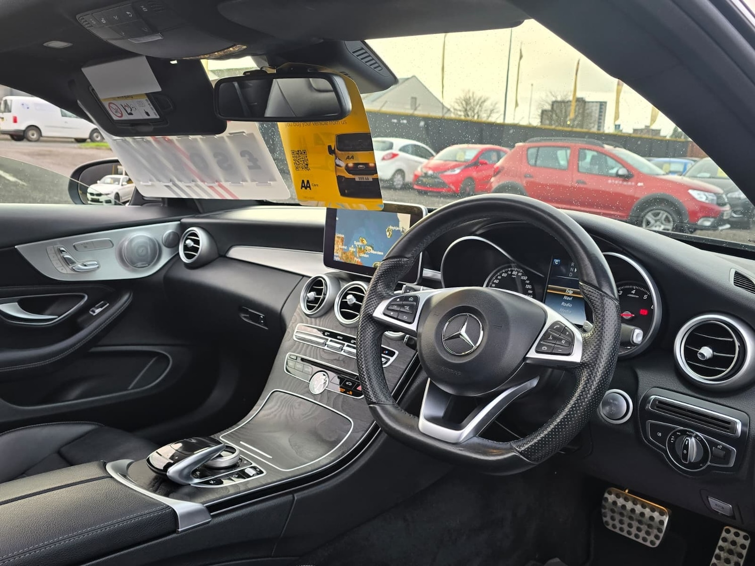 Used Mercedes-Benz C Class 2016 for sale - 76567870: Photo 4