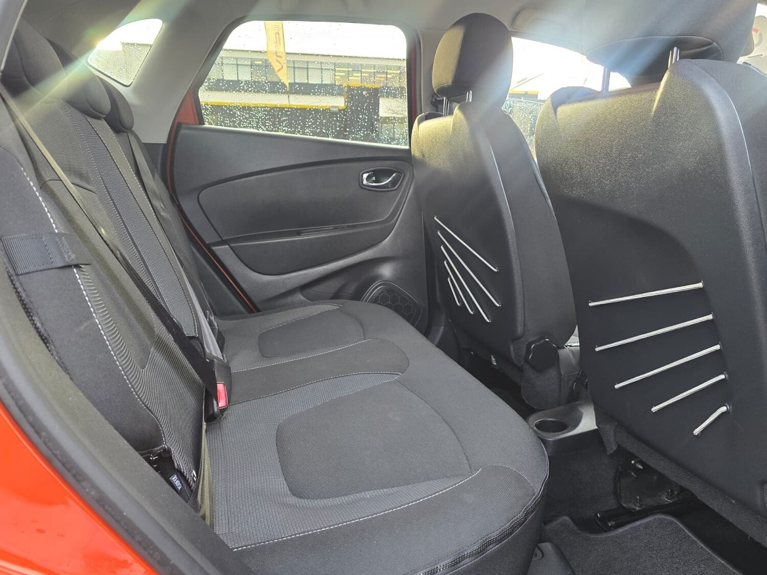 Used Renault Captur 2017 for sale - 76777362: Photo 9