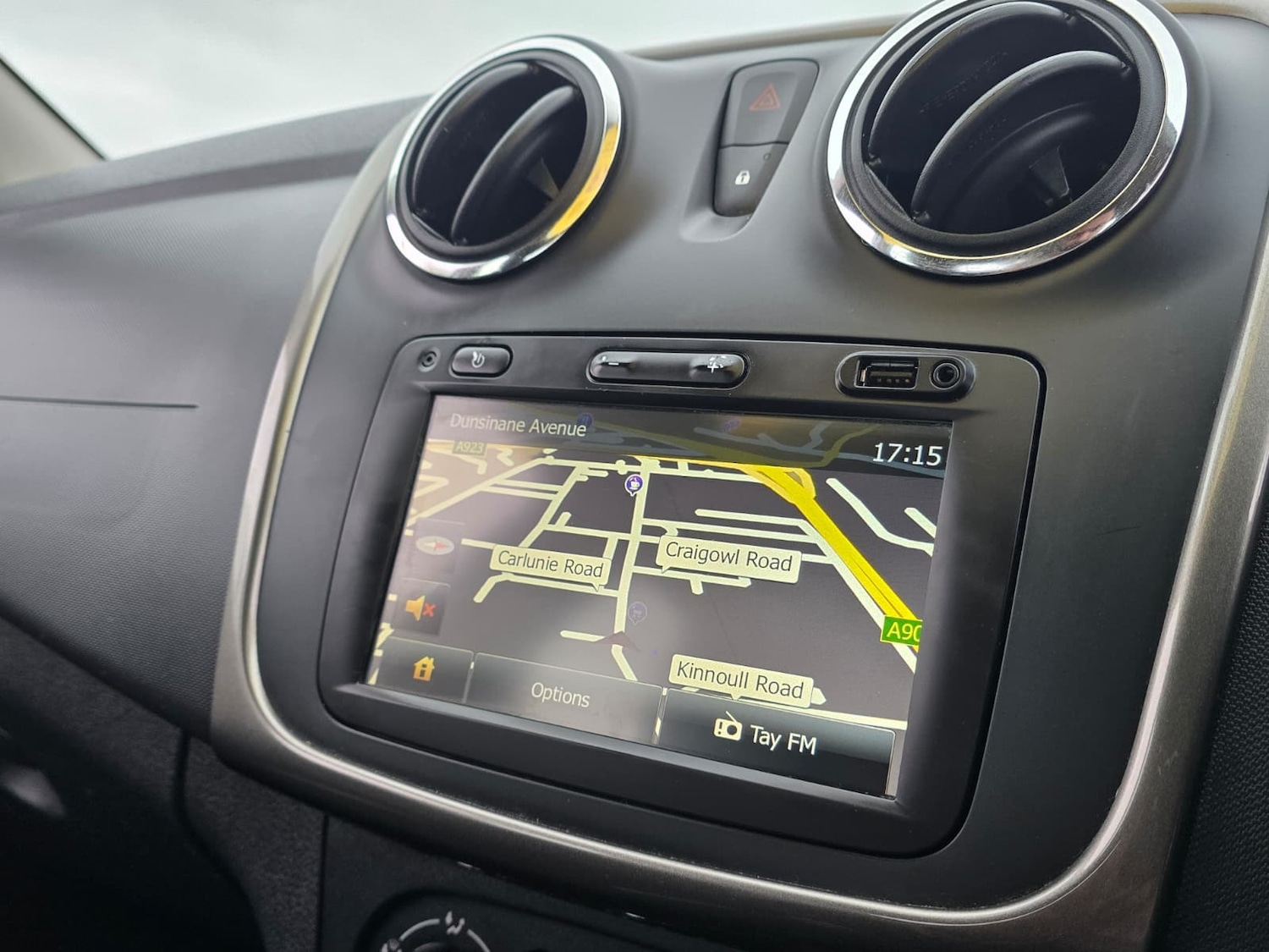 Used Dacia Sandero Stepway 2014 for sale - 78053175: Photo 10