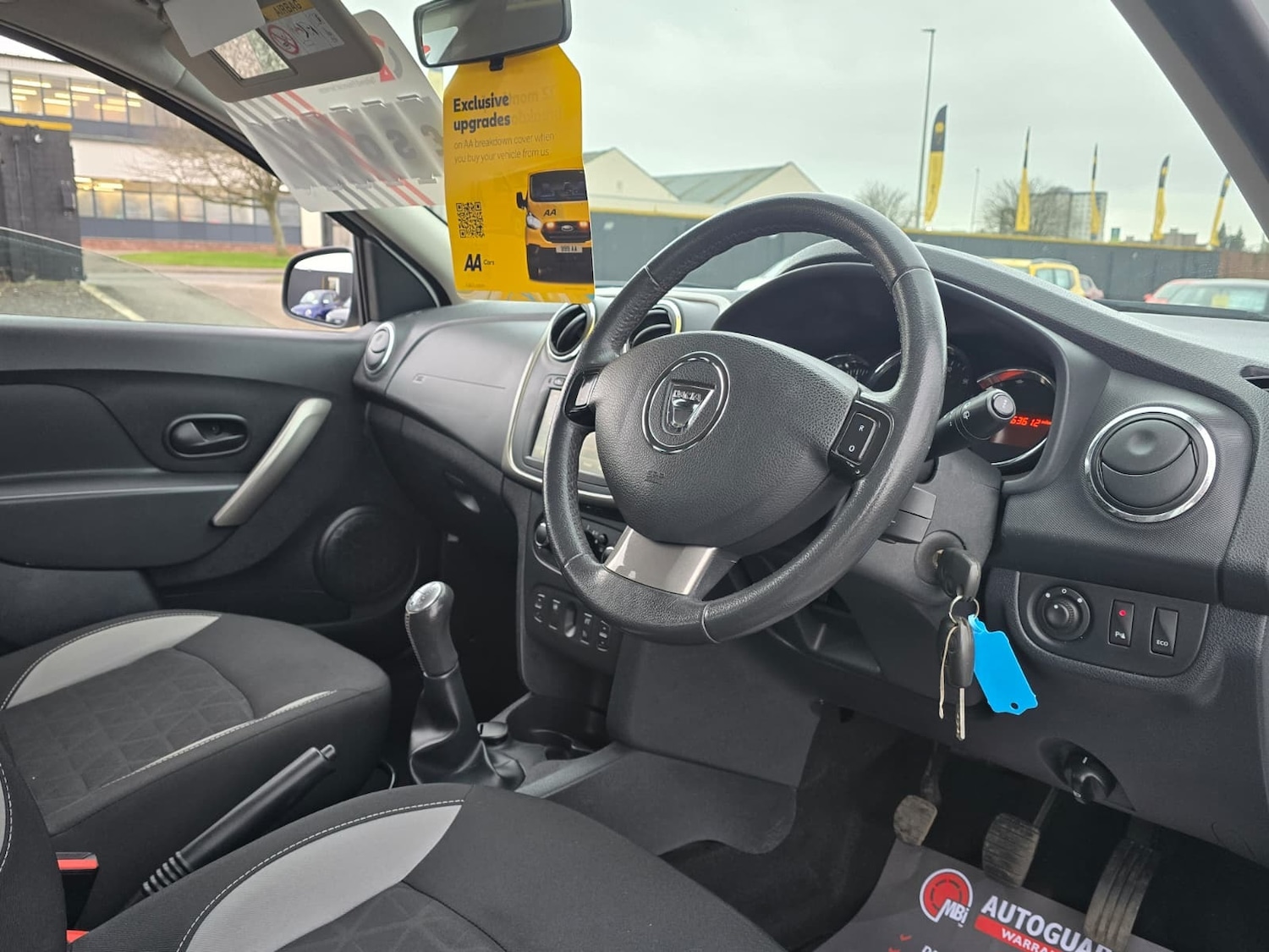 Used Dacia Sandero Stepway 2014 for sale - 78053175: Photo 3