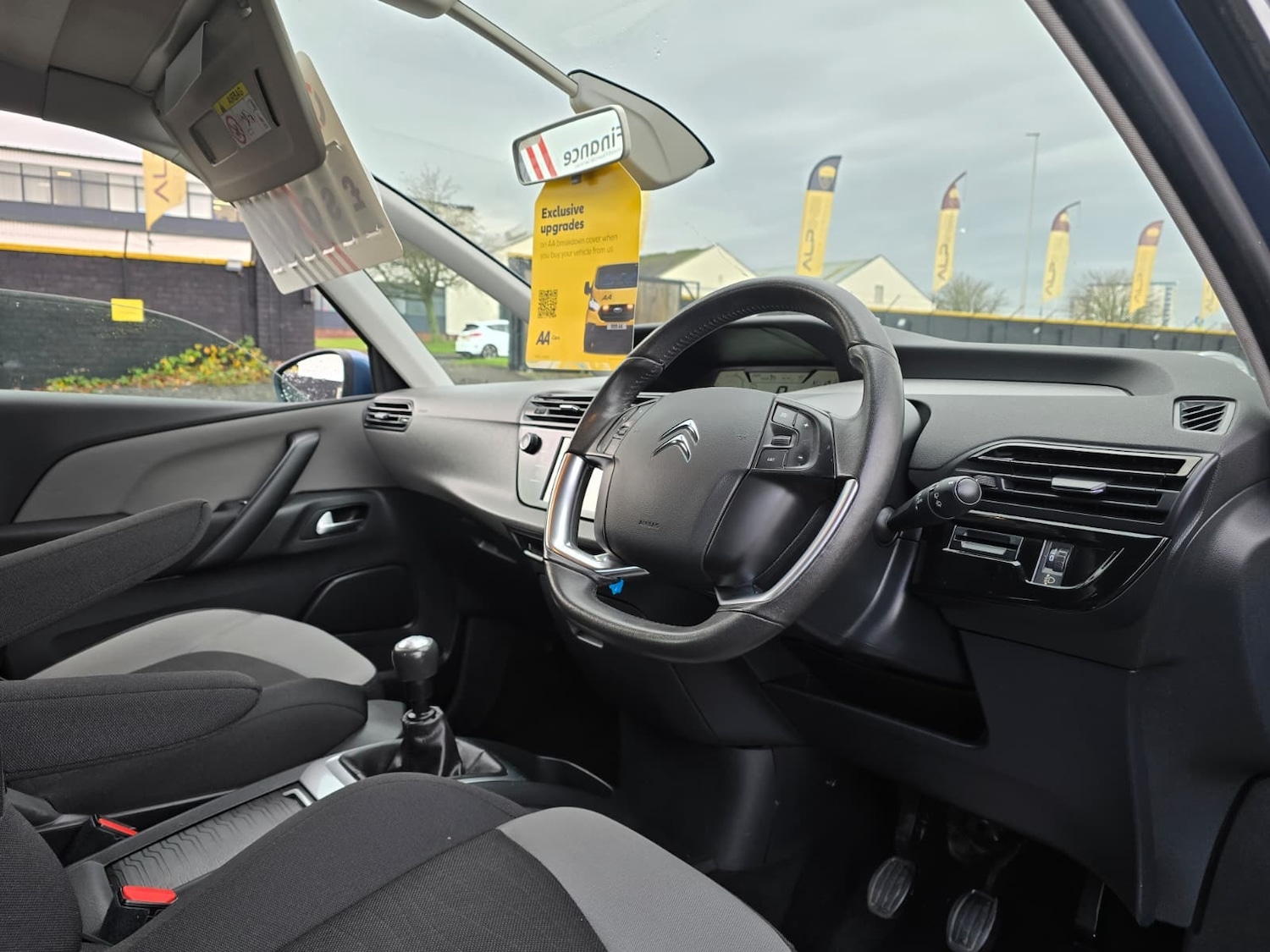 Used Citroen C4 Grand Picasso 2016 for sale - 76491887: Photo 4